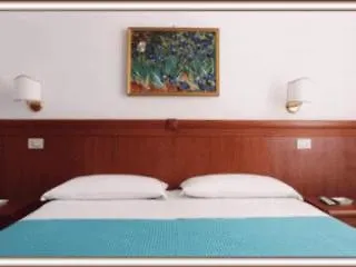 Art Mary Ρώμη