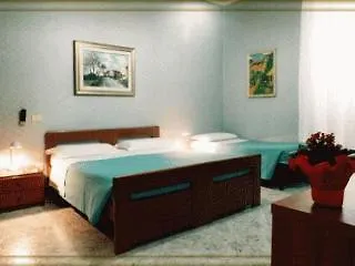 Art Mary 3* Ρώμη